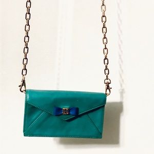 Tory Burch Chain Clutch • Spring / Summer 2020